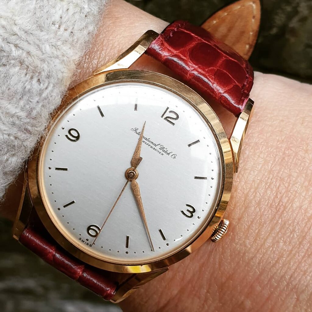 Kish Jewellers is one of the excellent watch shops in Dublin.