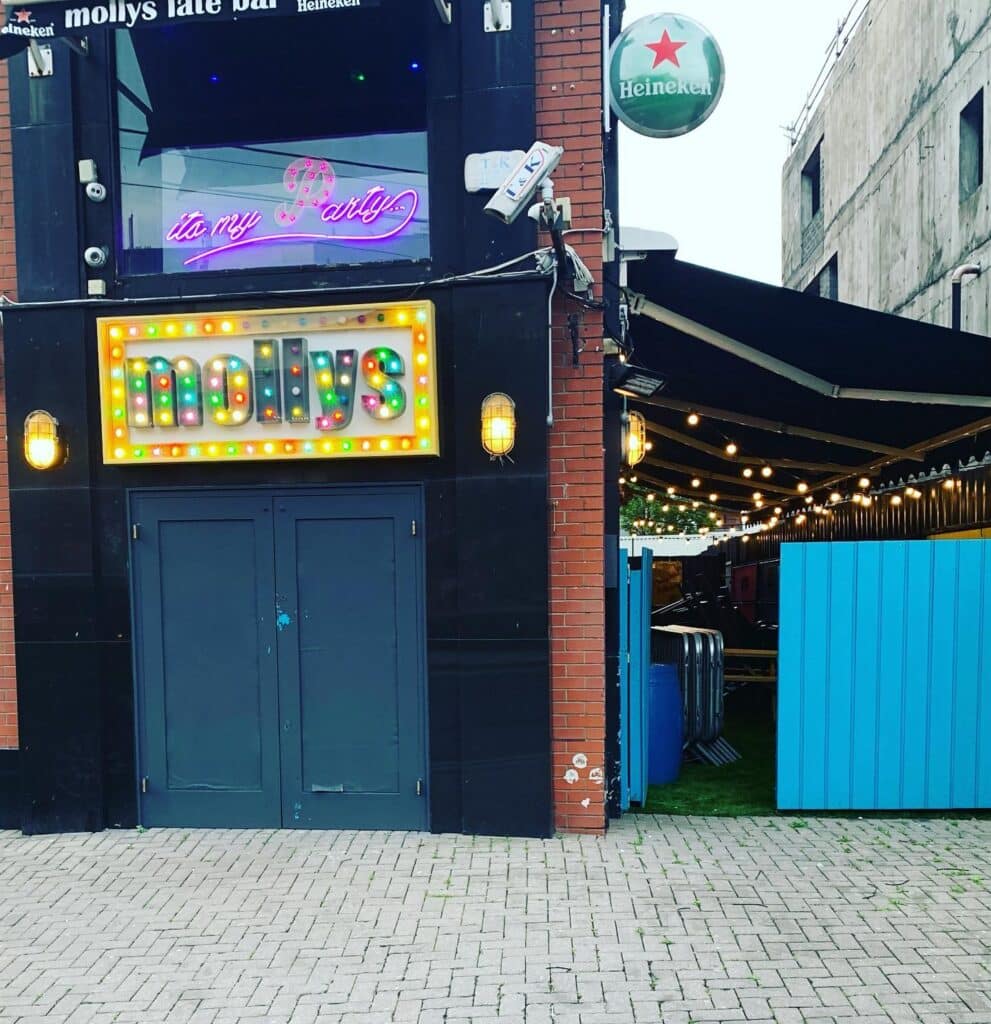 Mollys is a student favourite.