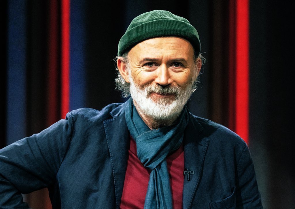 Tommy Tiernan is known from Derry Girls.