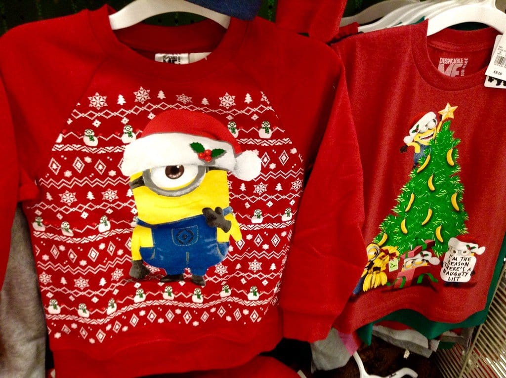 Top 10 BEST Things You'll Find In An Irish House At Christmas, RANKED - Meanwhile In Ireland 3 Everyone loves Christmas jumpers.