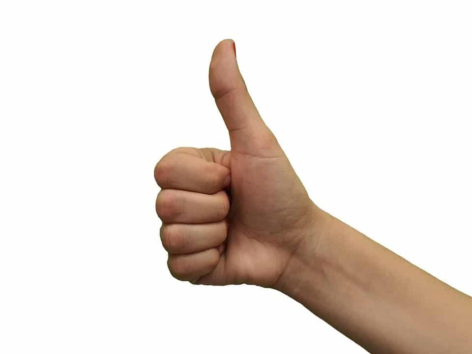 The thumbs up is one of the most common Irish hand gestures.