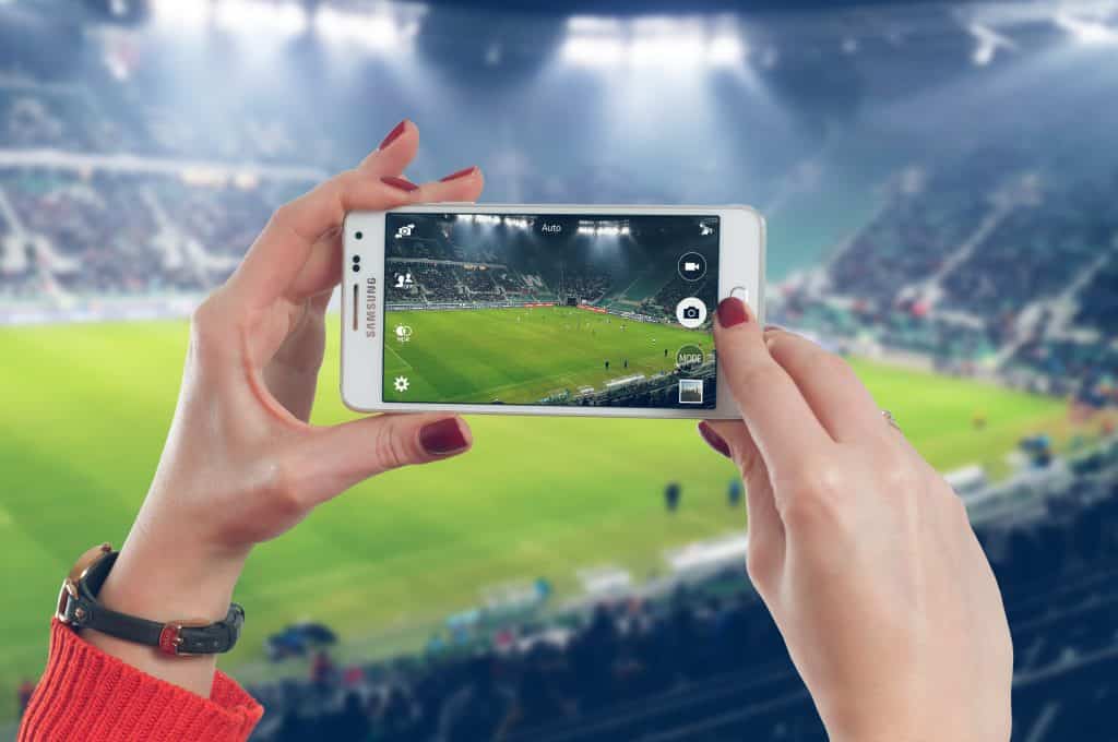 Being on your phone is probably one of the things you should never do at a GAA match. 