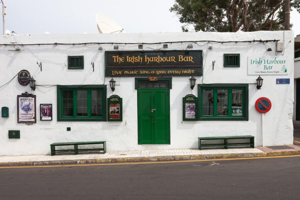 Find an Irish pub is one of the things Irish people always do on holiday.